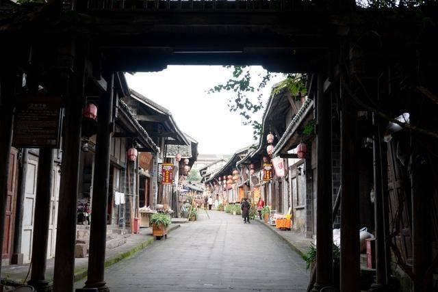 沙漠避难所